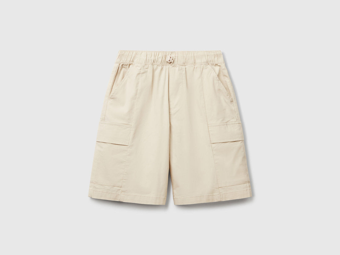 Benetton_Parachute Bermudas in Stretch Cotton_4L2VC9046_152_01
