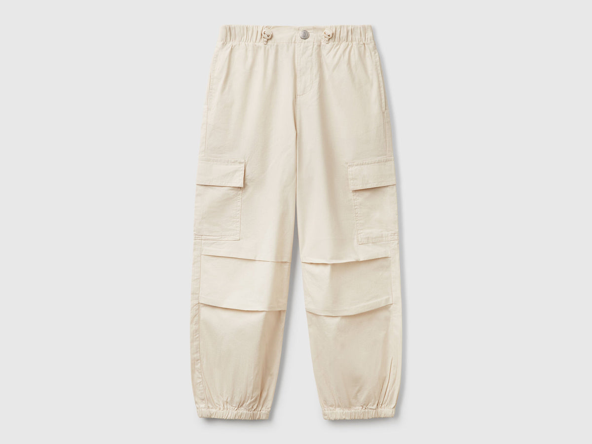 Benetton_Stretch Cotton Cargo Trousers_4L2VCF046_00V_01