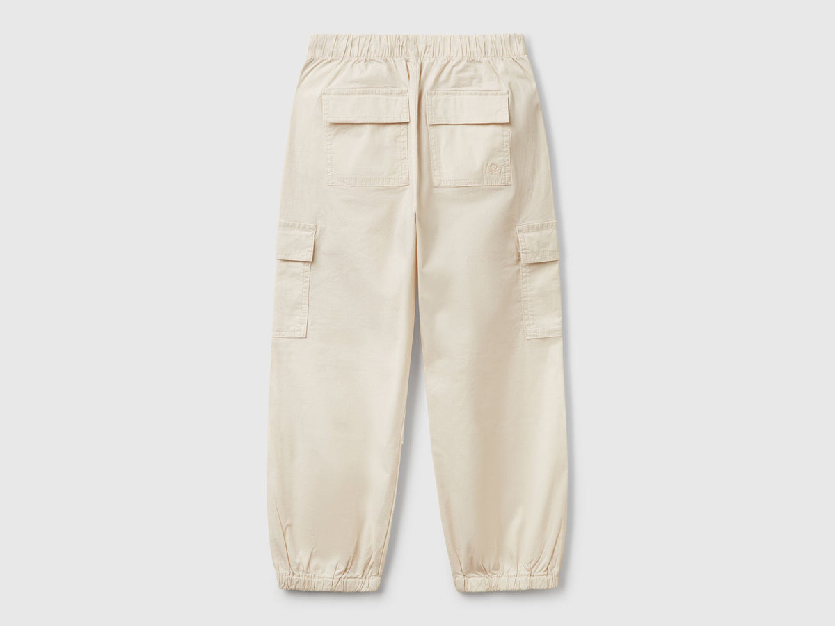 Benetton_Stretch Cotton Cargo Trousers_4L2VCF046_00V_02