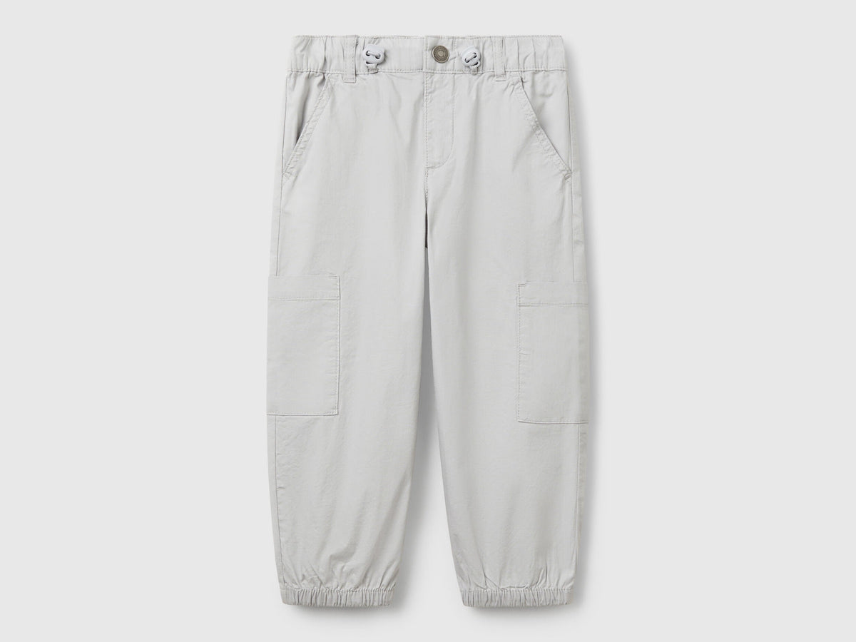 Benetton_Parachute Trousers in Stretch Cotton_4L2VGF01R_115_01