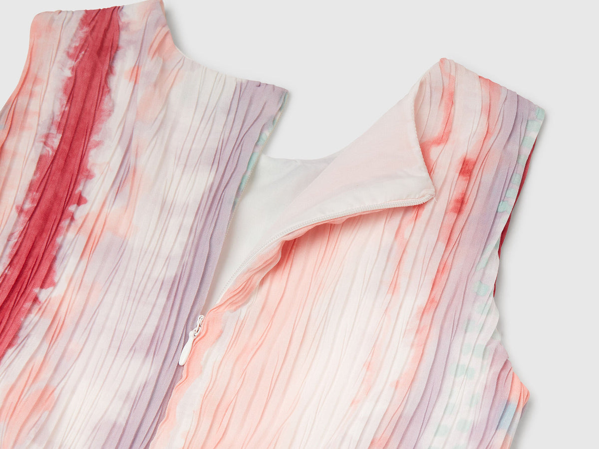 Benetton_Pleated Patterned Dress_4L8RCV03B_65F_03