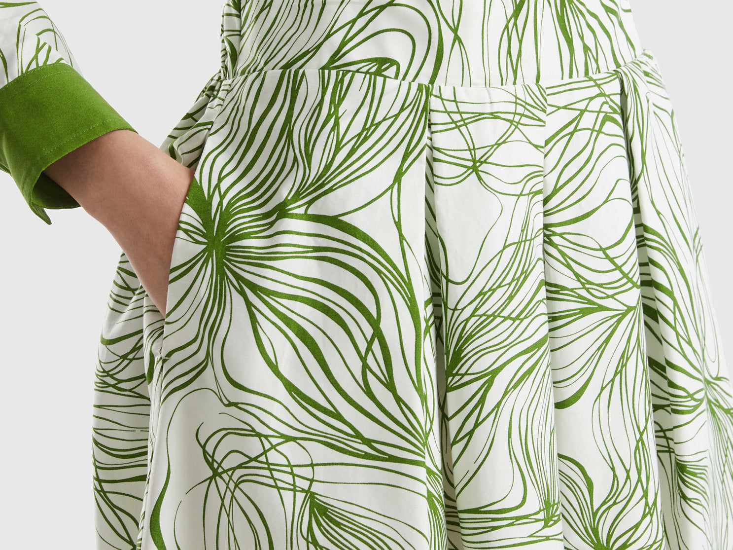 Midi Skirt In Sustainable Viscose Blend_4Lmad003M_77A_04