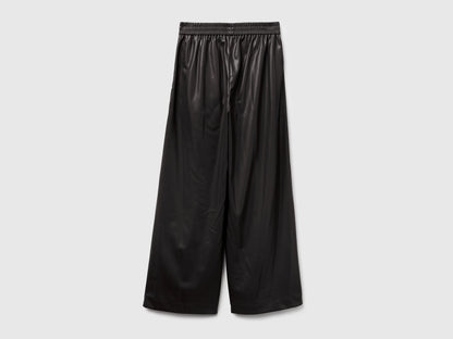 Benetton_Black_Trousers in Imitation Leather Fabric_4M3CDF0A8_100_06
