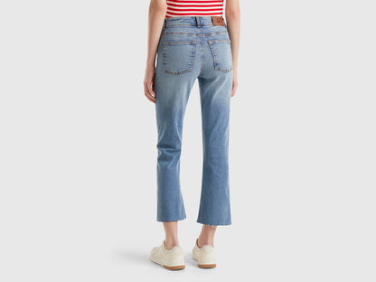 Benetton_Cropped Jeans in Recycled Cotton_4OTADE010_902_02