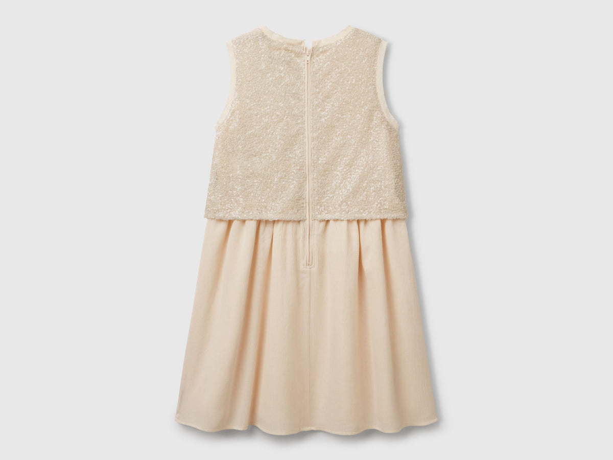 Benetton_Dress with Sequins_4PUECV03D_902_02