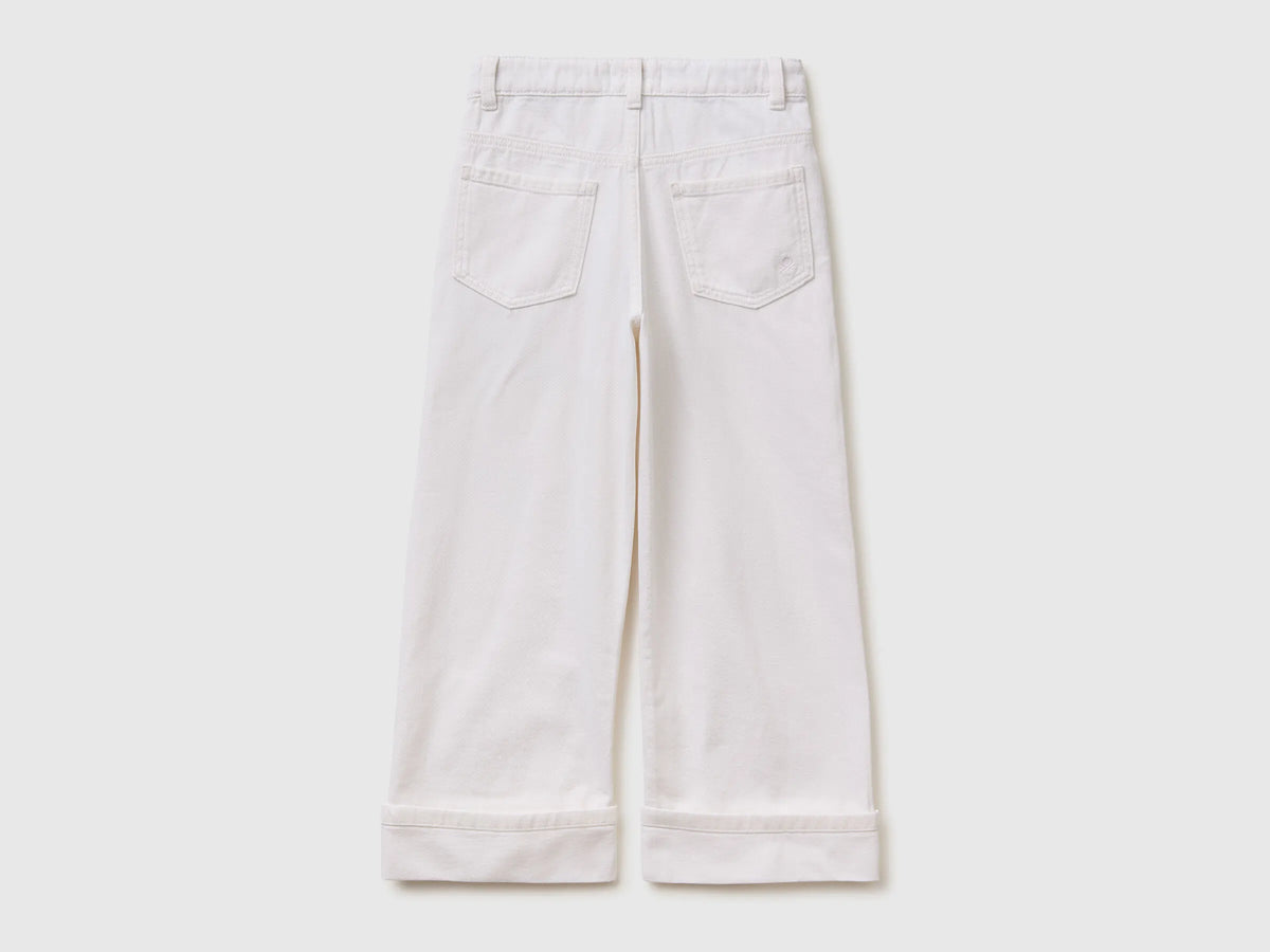 Benetton White Girls Wide-Fit Trousers with Cuffs SKU: 4PYACE04P_701 Image 02