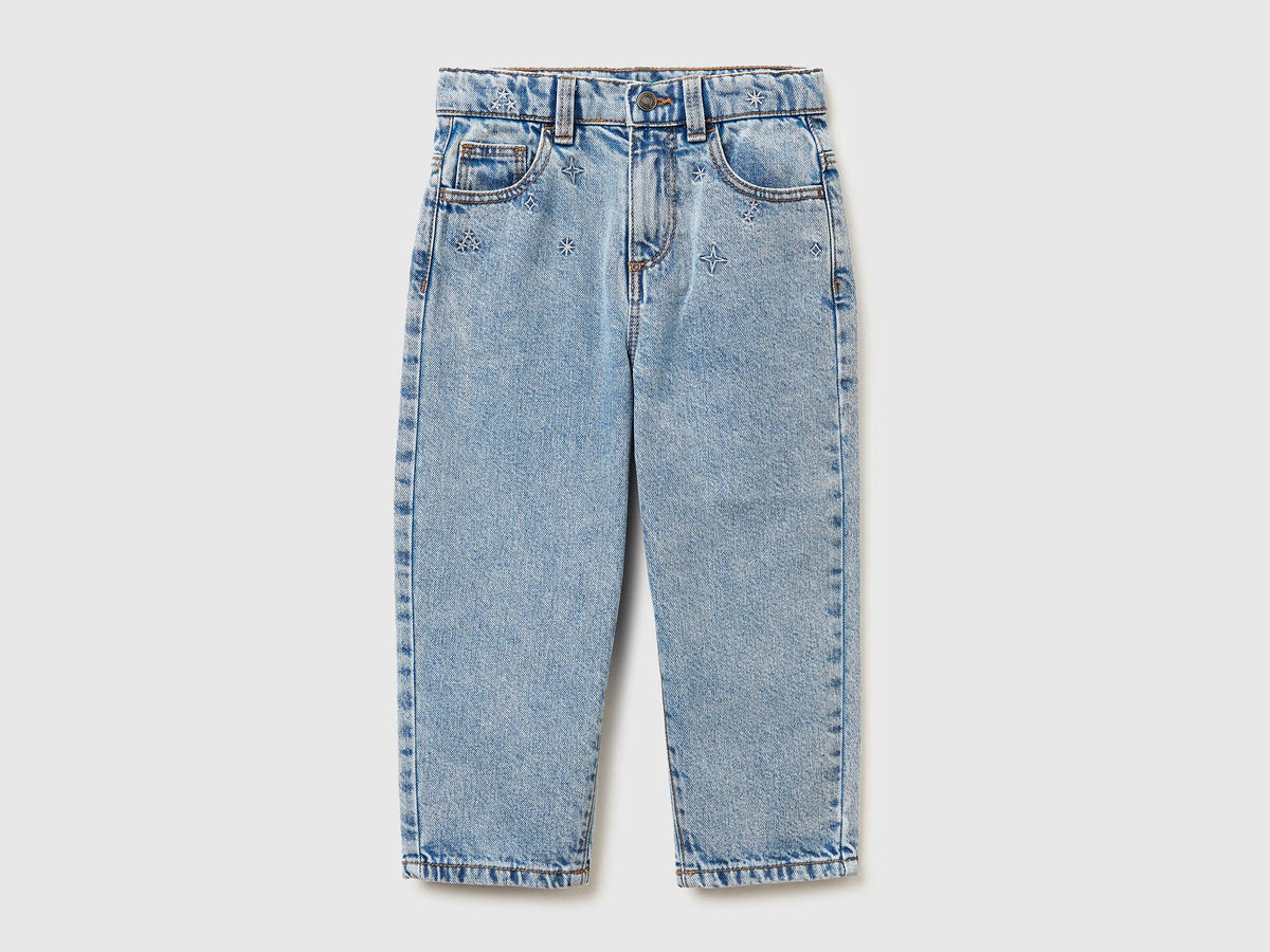 Benetton_Light Blue_Mom Fit Jeans with Rhinestones_4R76GE02V_902_01