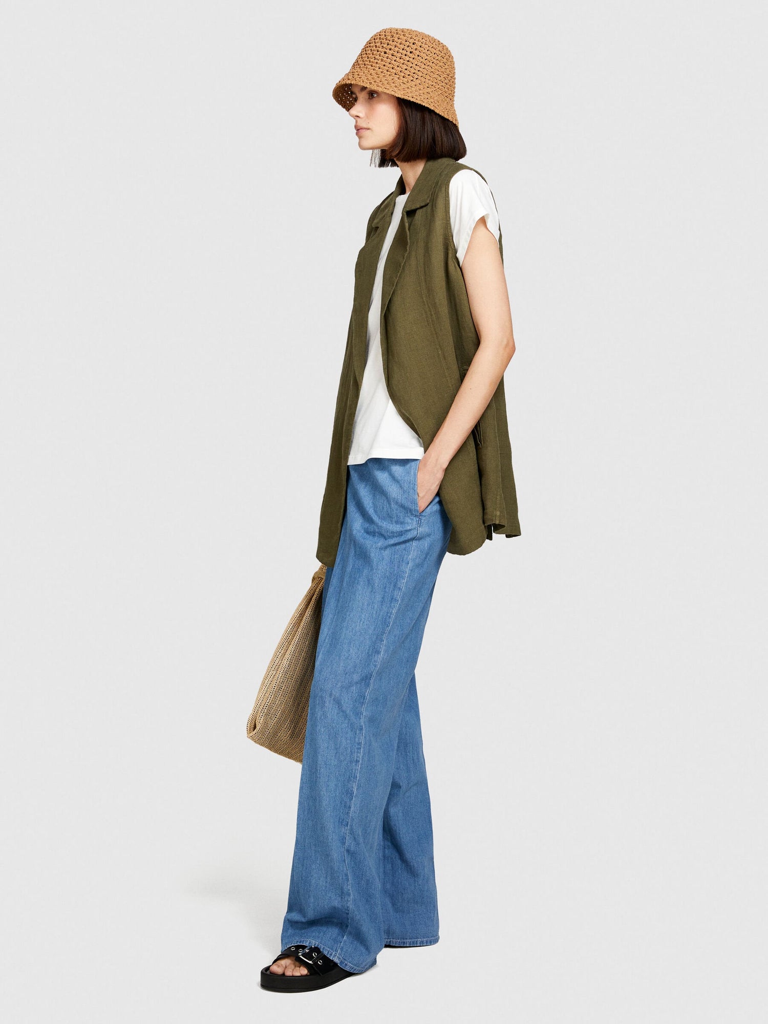 Palazzo Trousers In Chambray_4RFRLF05W_901_02