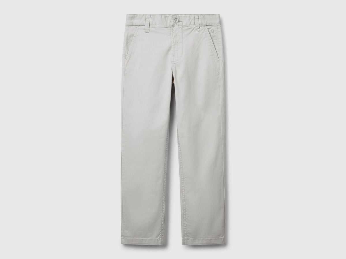 Benetton_Slim Fit Chinos in Stretch Cotton_4T48CF011_115_01
