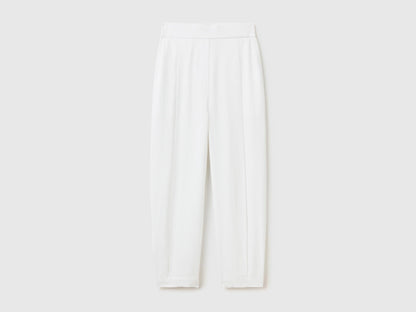 Cropped Trousers With Pleats_4T9155AA4_101_04