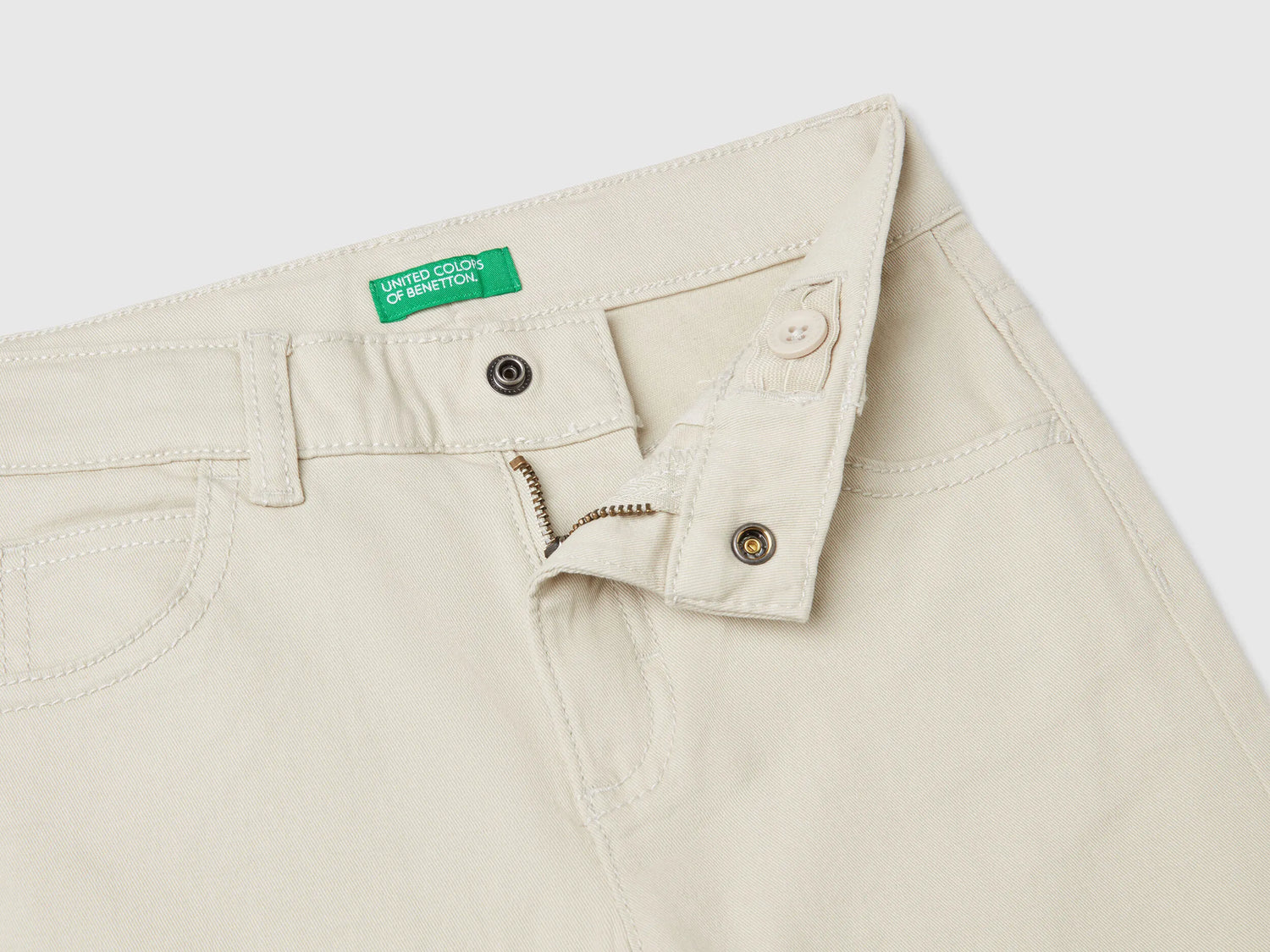 Benetton Beige Boys Five-Pocket Stretch Trousers SKU: 4TCGGE009_152 Image 03