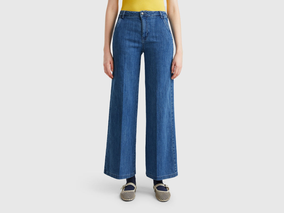 Benetton_Light Blue_Wide Fit Jeans_4TUT574X5_902_02