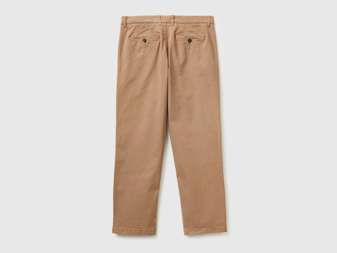 Benetton Brown Men Straight Fit Chinos SKU: 4TZYUF05H_04B Image 02