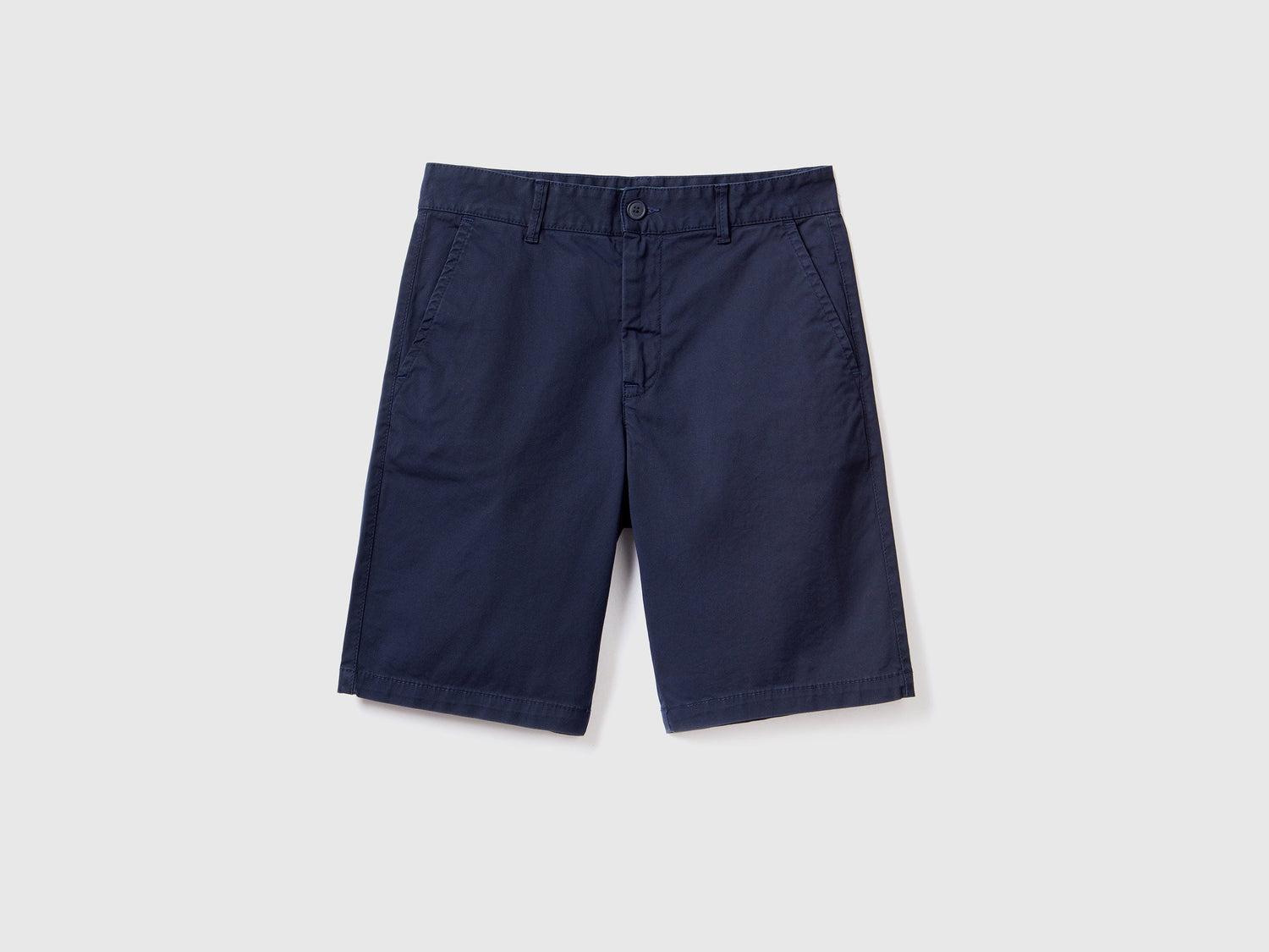 Chino Bermudas In Stretch Cotton_4UN459548_016_01