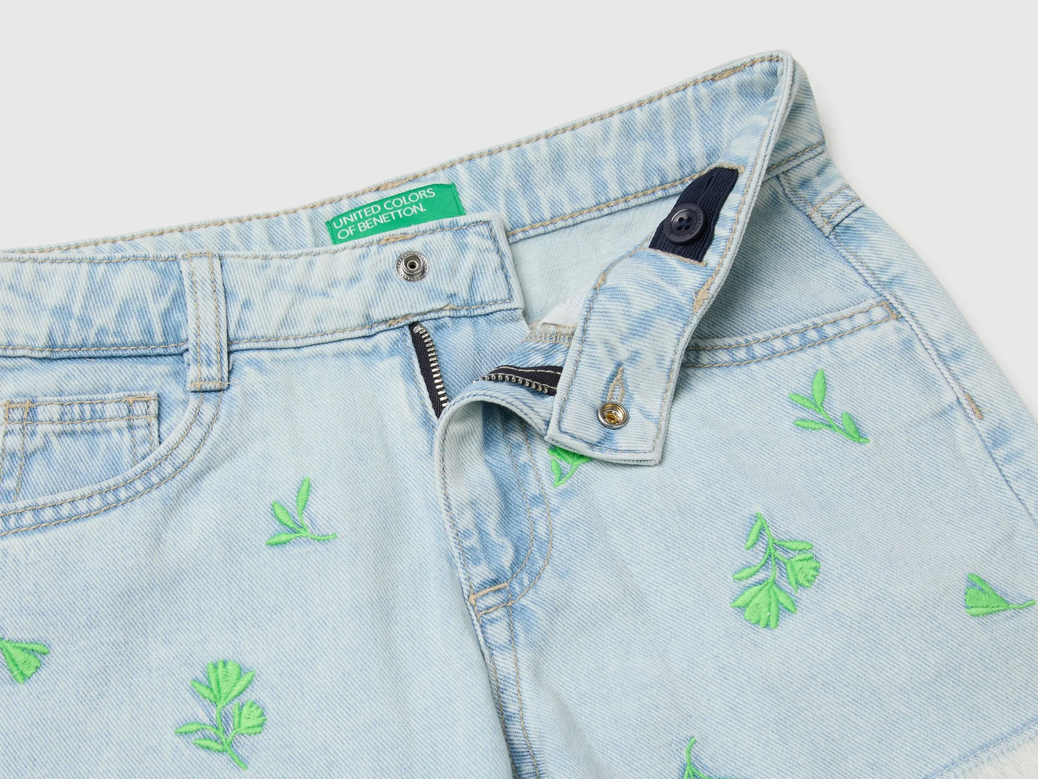 Benetton Blue Girls Denim Shorts with Little Flowers SKU: 4UTPC9055_903 Image 03