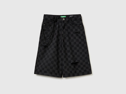 Benetton Black Boys 3/4 Jeans with Chain SKU: 4VKZCF05M_800 Image 01