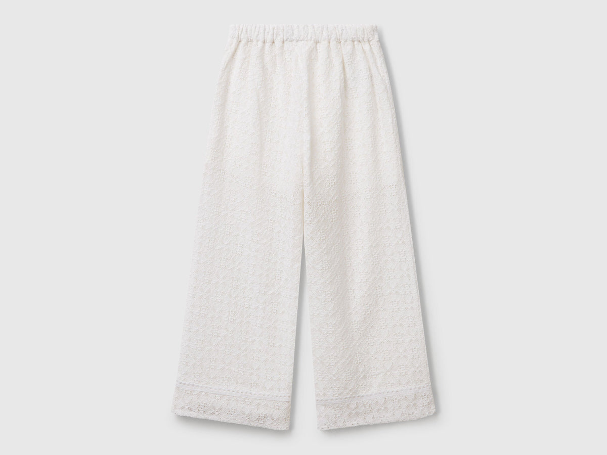Benetton_Wide Leg Trousers in Lace_4WYWCF04E_901_02
