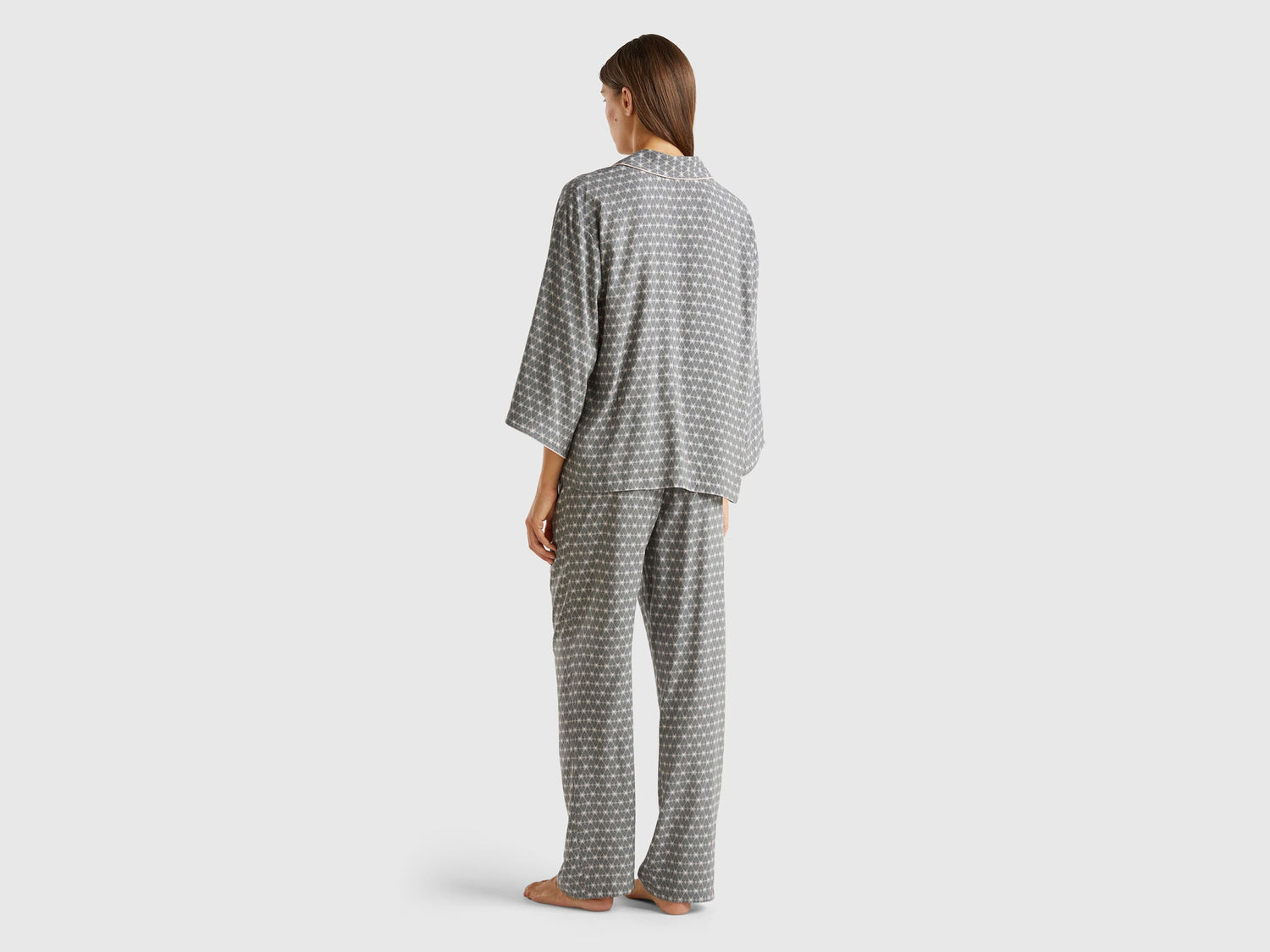 Patterned Pyjamas in Pure Viscose_4X9X3P00J_61A_02