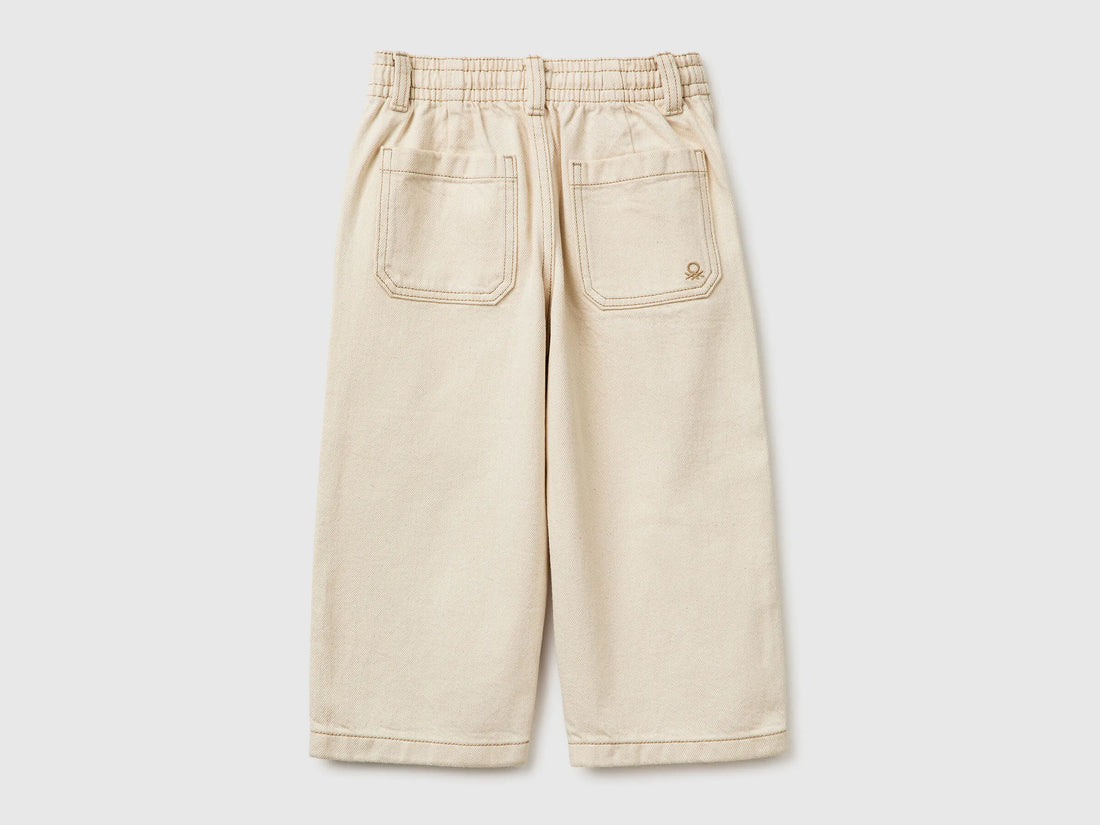 Benetton Creamy White Boys Loose-Fit Trousers with Drawstring SKU: 4ZJNGF02T_901 Image 02
