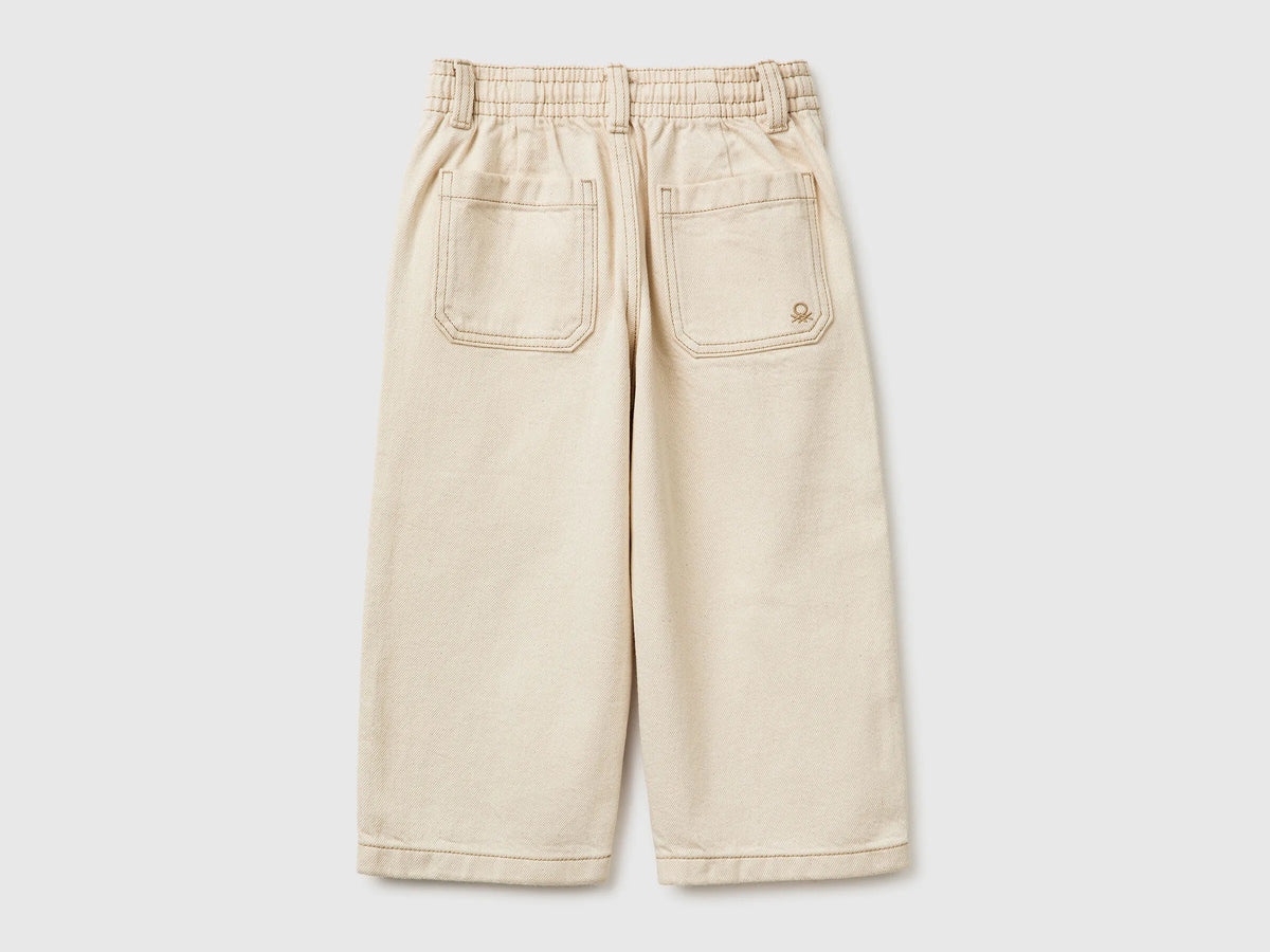 Benetton Creamy White Boys Loose-Fit Trousers with Drawstring SKU: 4ZJNGF02T_901 Image 02
