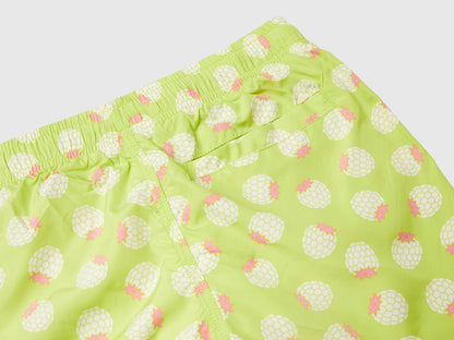 Swim Trunks With Strawberry Pattern_54MX0X00P_77D_03