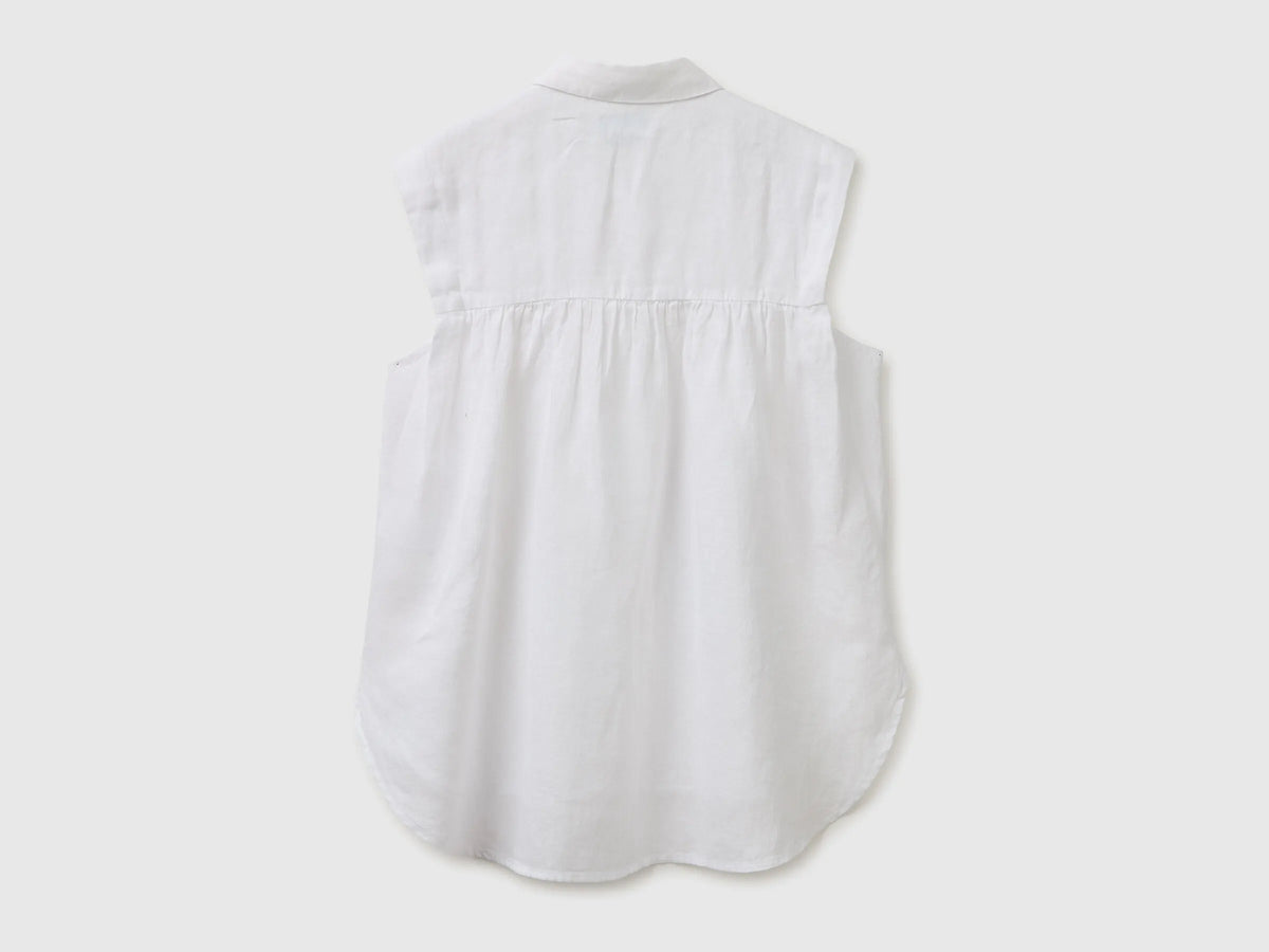 Benetton White Women 100% Linen Sleeveless Blouse SKU: 5BMLDQ0E0_101 Image 02