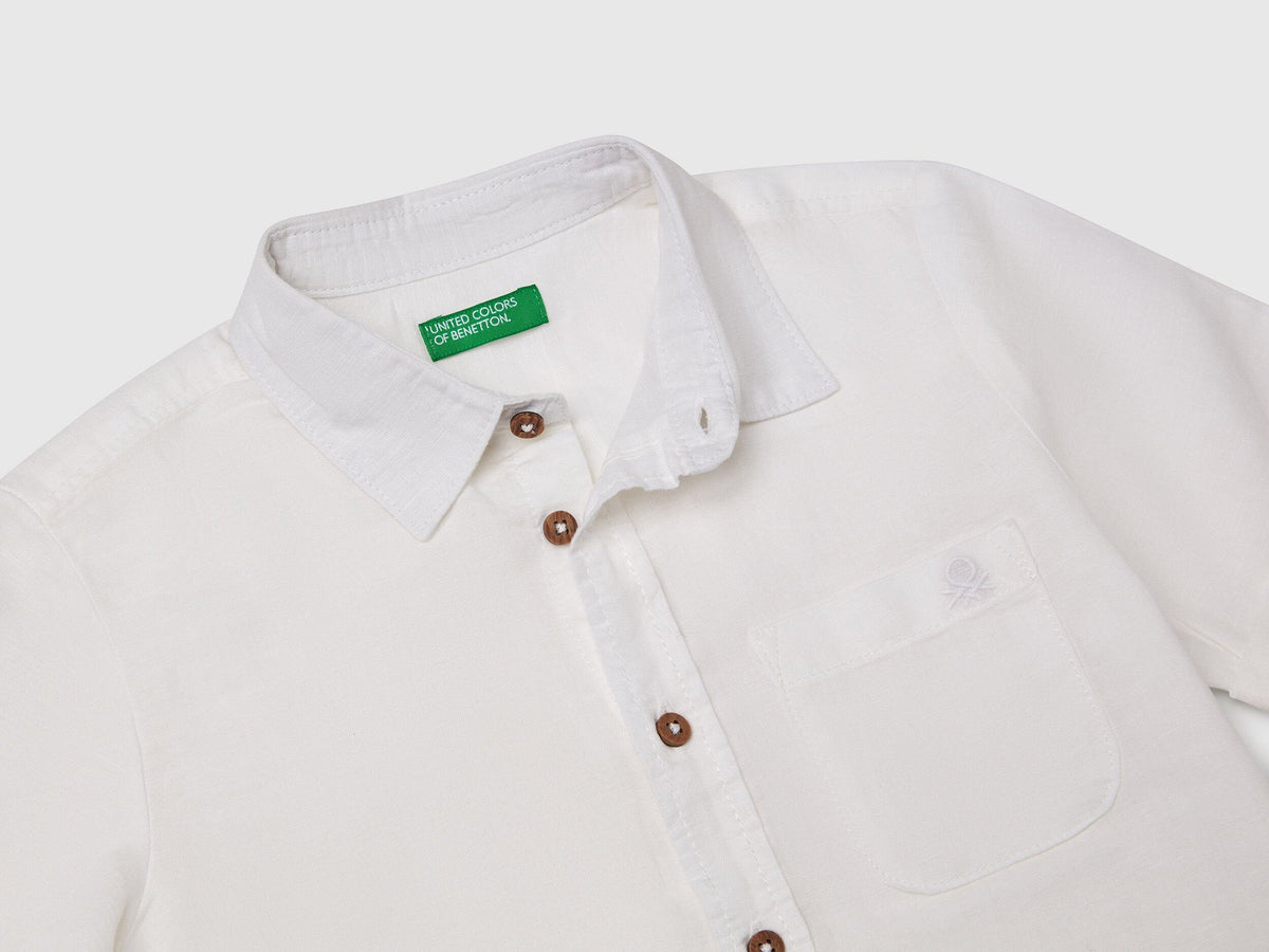 Benetton_Short Sleeve Shirt in Linen Blend_5IPVGQ02H_101_03
