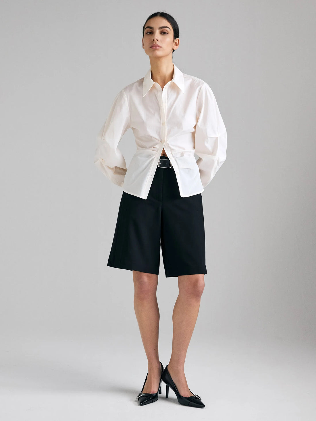 Sisley Creamy white Women Slim Fit Shirt with Pleats SKU: 5V5TLQ0AE_00E Image 01