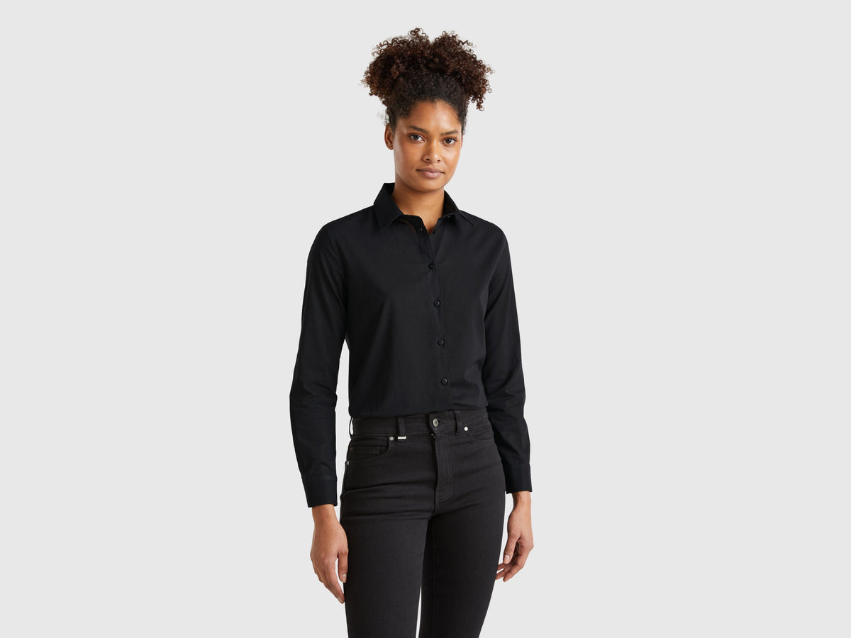 Beneton_Regular Fit Shirt in Light Cotton_5WPQDQ0AX_100_02