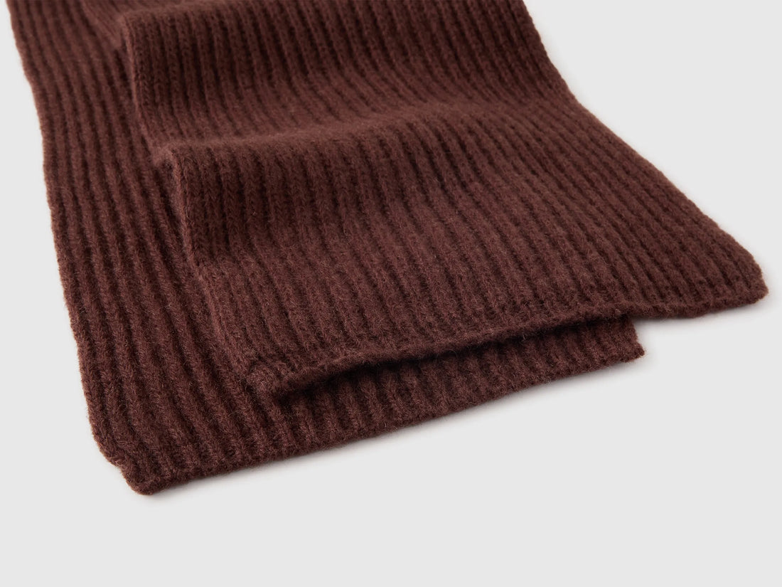 Benetton Dark Brown Men 100% Wool Ribbed Scarf SKU: 63UWVU00I_16M Image 02