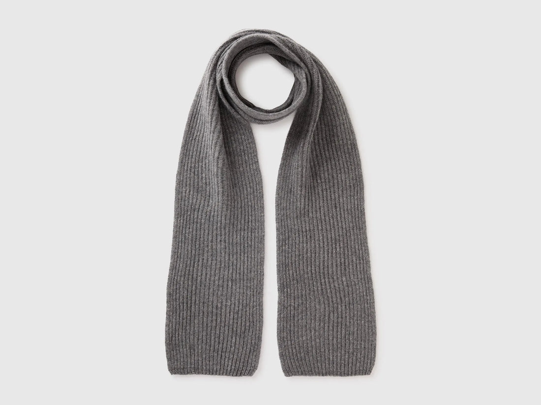 Benetton Dark Gray Men 100% Wool Ribbed Scarf SKU: 63UWVU00I_507 Image 01