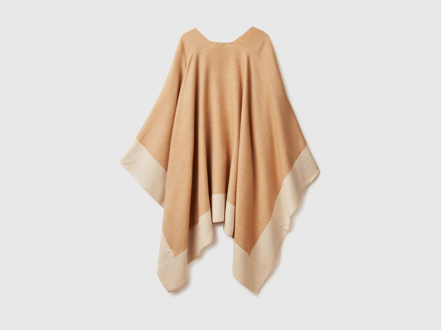 Benetton_Camel_Reversible Cape_67MDDU01W_193_02