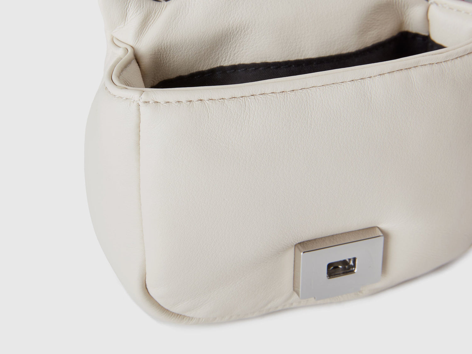 Padded Shoulder Bag_69ATCY01E_6Z3_03