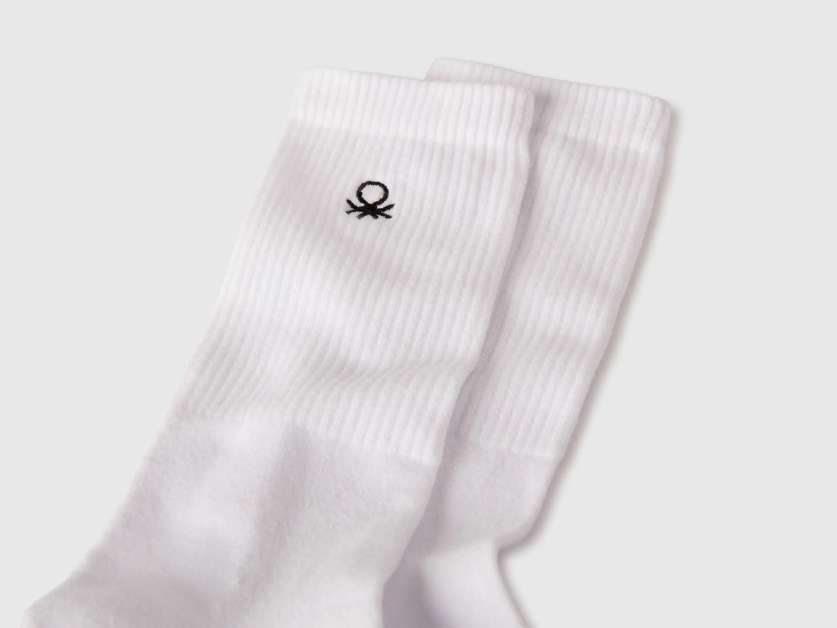 Benetton White Men, Women Mid-Calf Terry Socks SKU: 6AO4V7006_101 Image 02