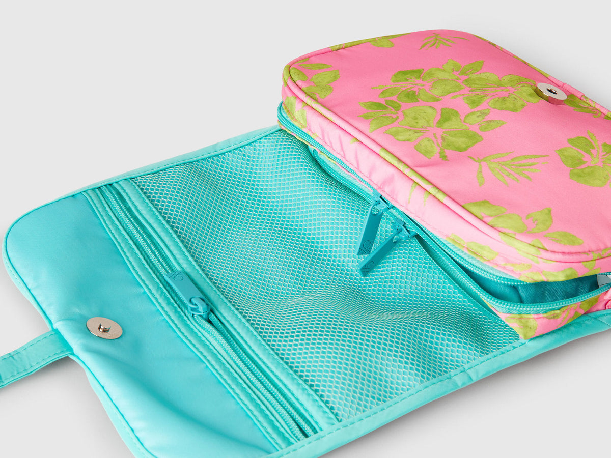 Benetton_Floral Beauty Case_6B5B1Y01Y_901_03