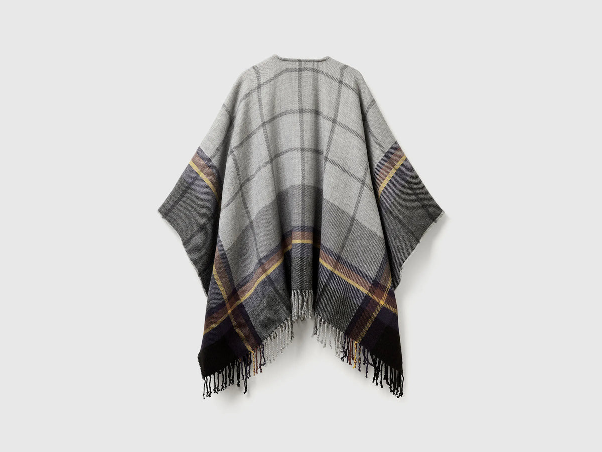 Benetton_Gray_Check Jacquard Cloak_6DDWDU01V_910_02