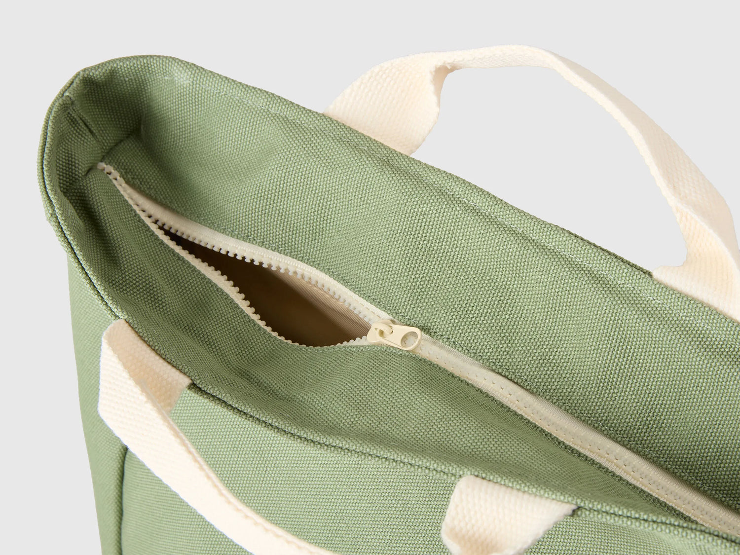 Benetton Military Green Men, Women Military Green Backpack Bag SKU: 6E0VVY02I_904 Image 03
