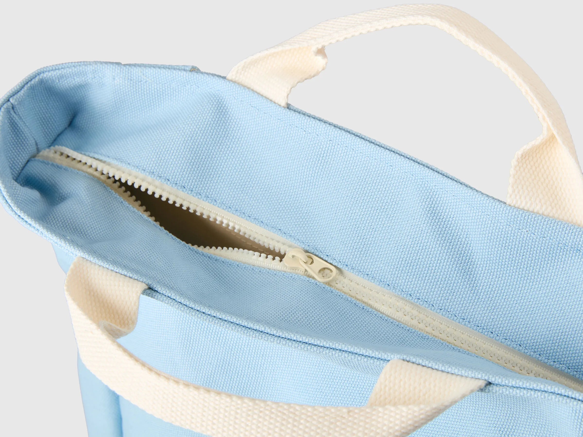 Benetton Light Blue Men, Women Blue Backpack Bag SKU: 6E0VVY02I_907 Image 03