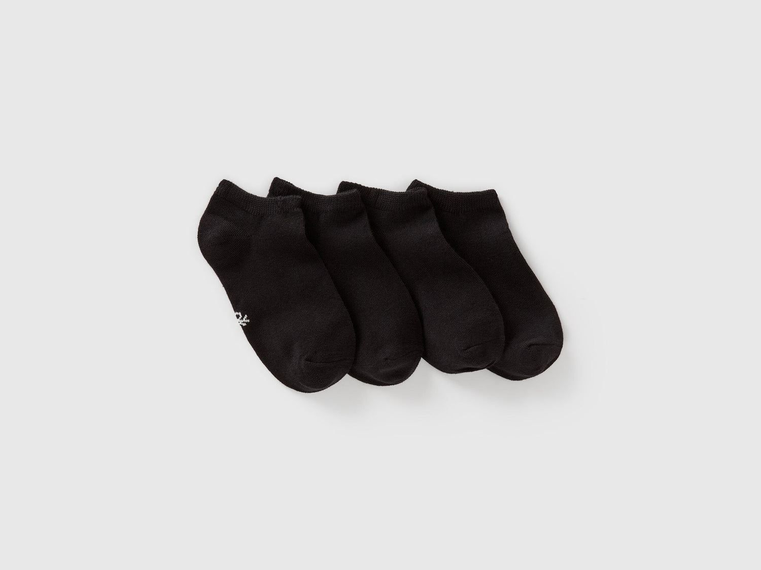 Beneton_Four Pairs of Short Socks_6GRD07024_903_01