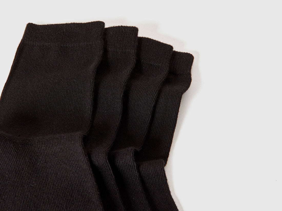 Benetton_Four Pairs of Short Socks_6GRD07028_903_02
