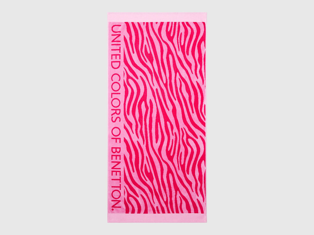 Benetton_Animal Print Beach Towel_6H0Q0800Q_901_01