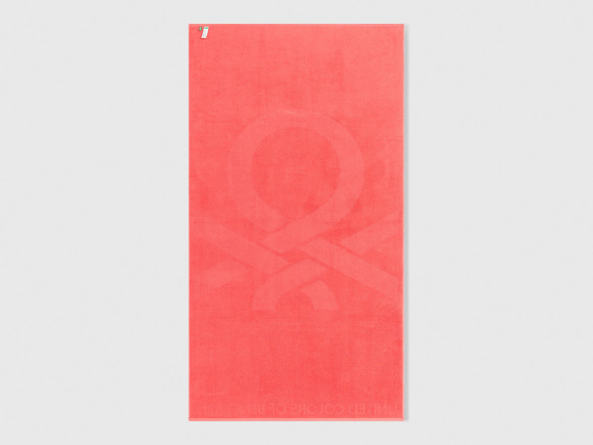 Benetton_Beach Towel_6H832801A_37N_02