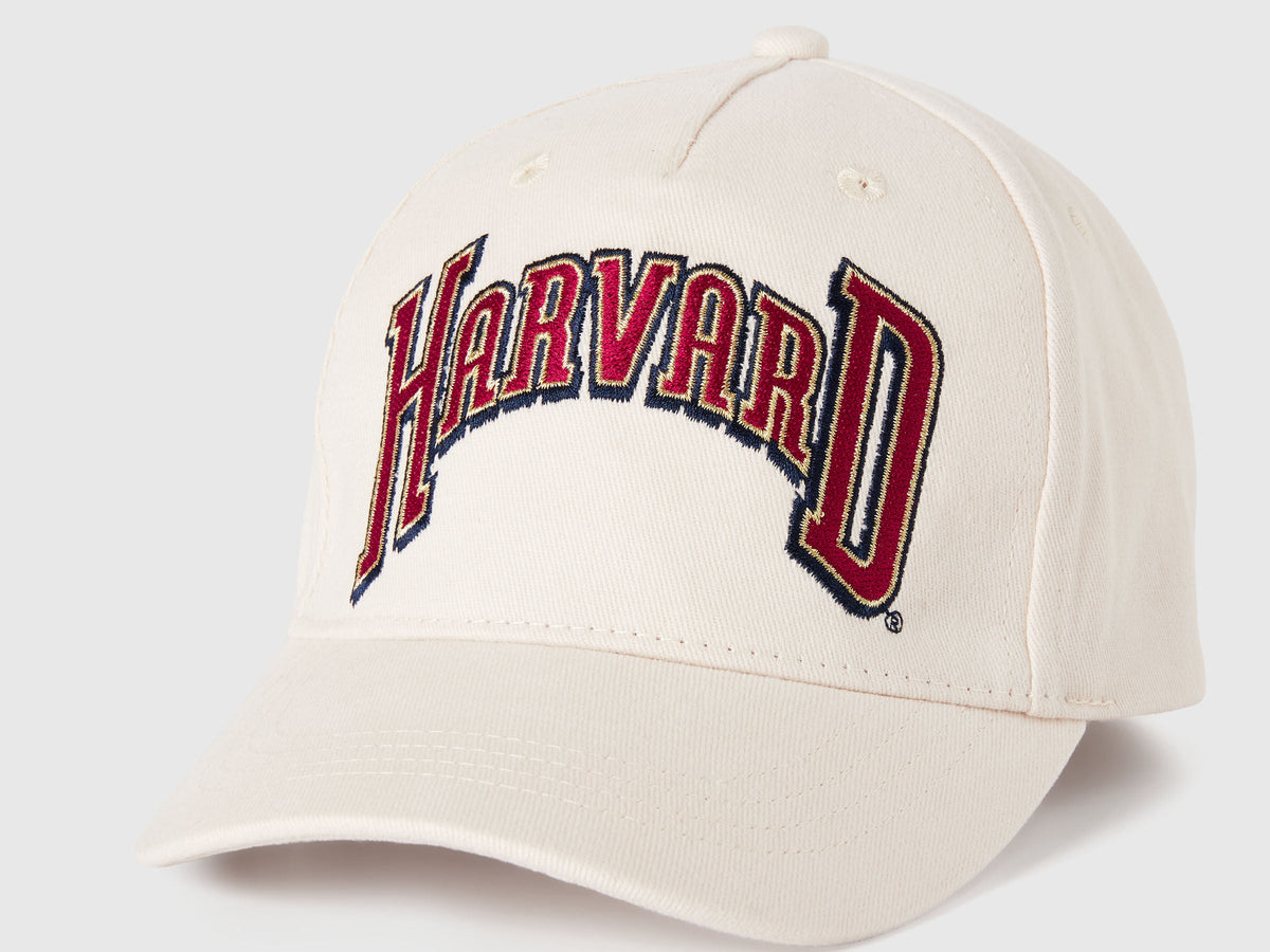Benetton_Creamy White_Cap with Embroidery ©Harvard University_6MCMCA02R_0R2_03