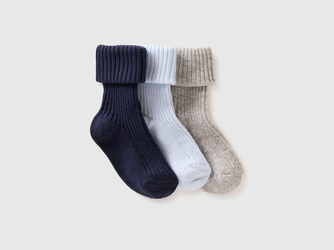 Benetton Multi-color New Born Three Pairs of Ribbed Socks SKU: 6ORAR700H_902 Image 01