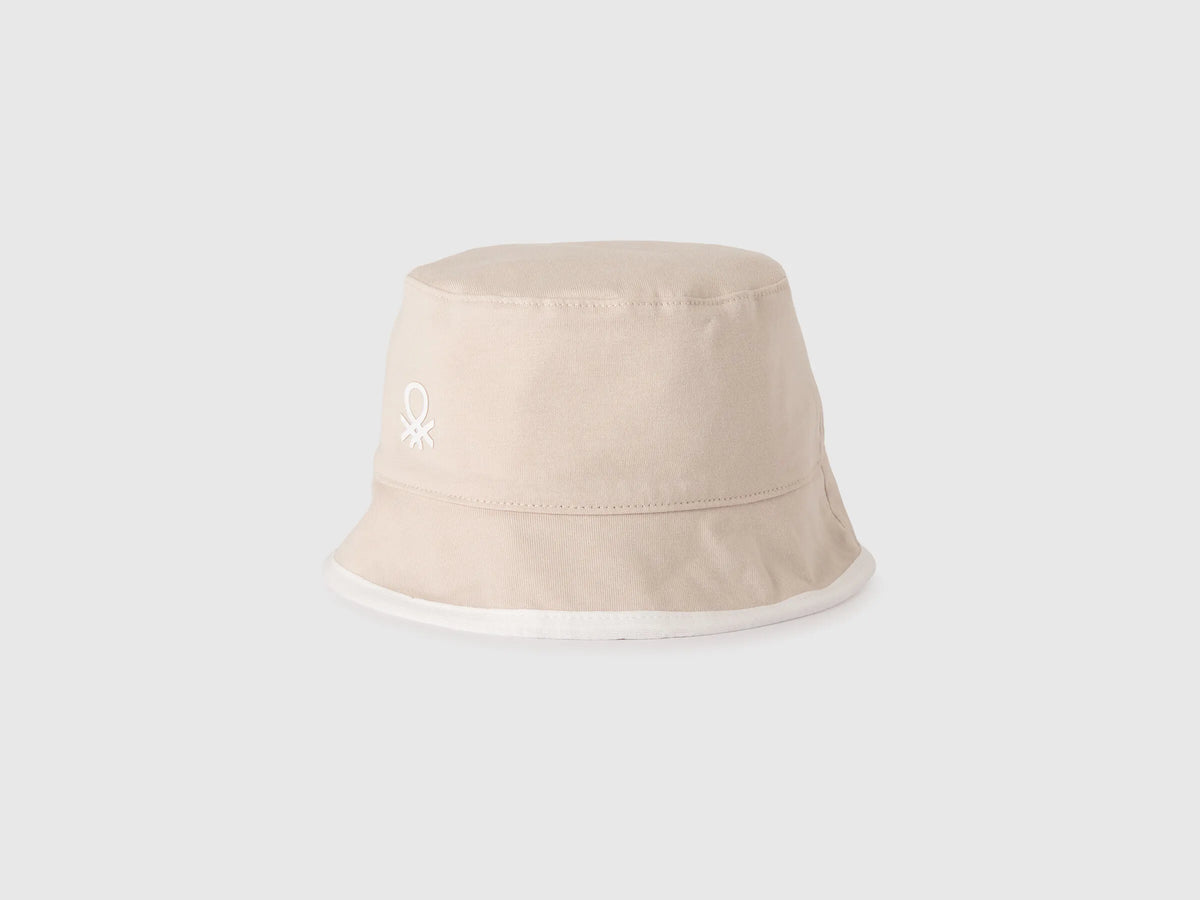 Benetton Creamy White Boys Reversible Bucket Hat SKU: 6Q8RRA00K_3C9 Image 01