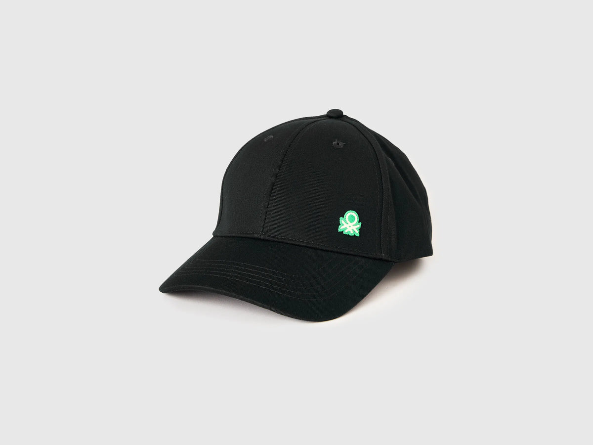 Benetton Black Men Baseball Cap with Logo SKU: 6WEPVA001_100 Image 01