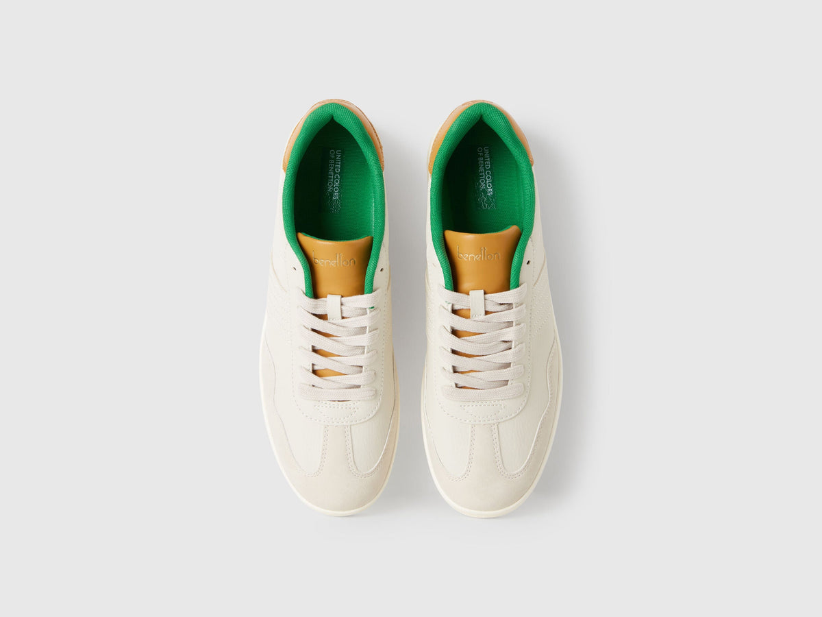 Benetton_Creamy White_Low-Top Sneakers in Imitation Suede_8S5VUD02X_074_02
