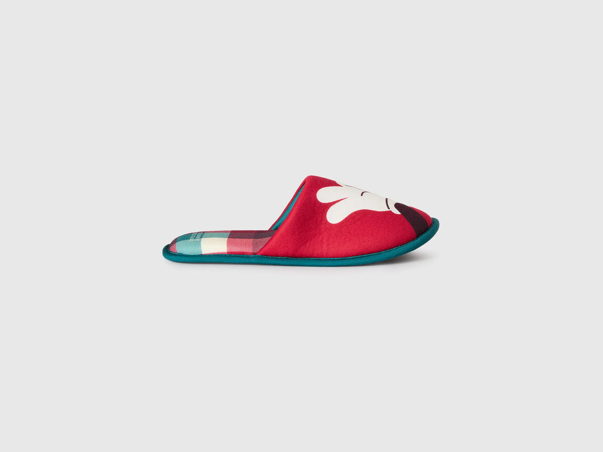 Benetton Red Men, Women ©Disney Christmas Slippers SKU: 8TKB2D01B_902 Image 01