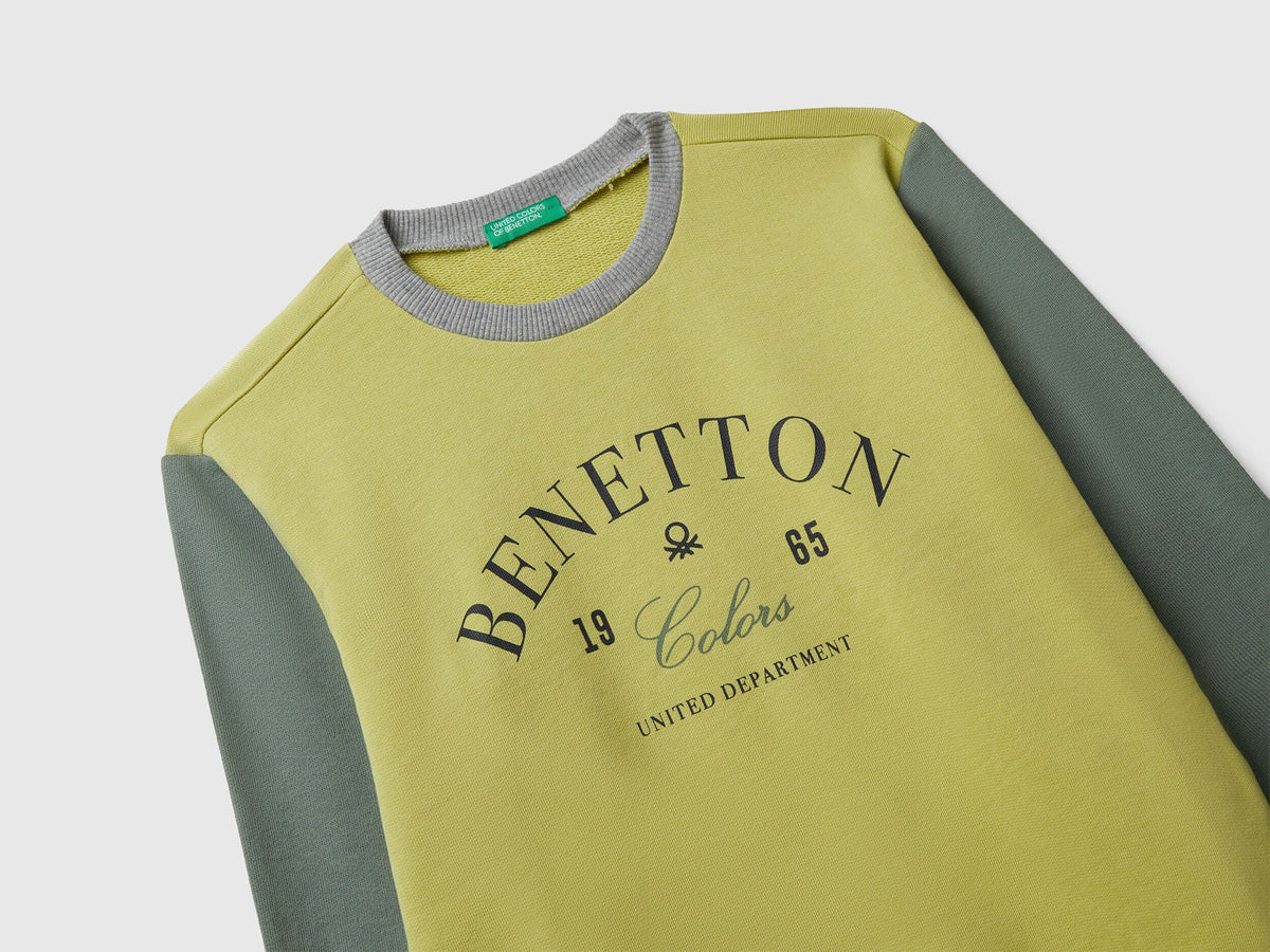 Benetton_Olive Green_Cotton Tracksuit with Logo_C10PZ-CF01PS_903_04
