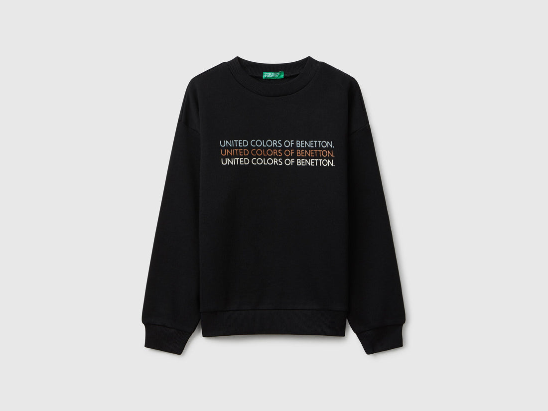 Benetton_Black_Tracksuit with Glittery Logo Print_C10Q0-CF02HS_100_02